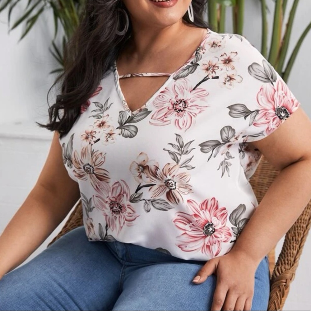 V neck floral top